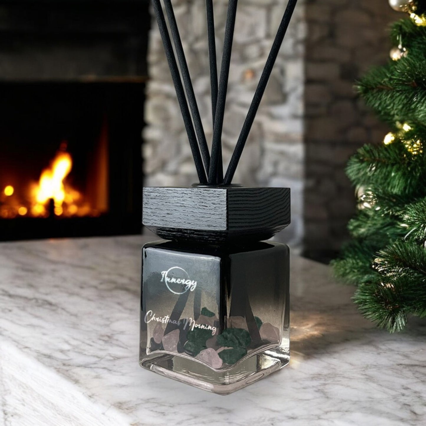 Limited Edition: Christmas Morning Crystal-Enhanced Reed Oil Diffuser, 100ml